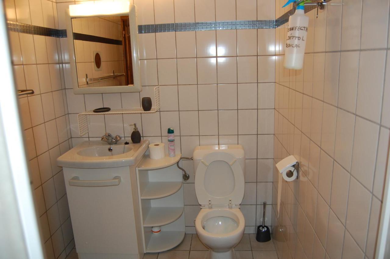 Appartement Fleurs Des Champs - Esc'Appart Rochefort Esterno foto